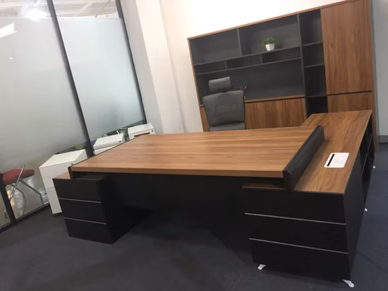 Escritorio ejecutivo de oficina MFC de diseño moderno premium (PZ